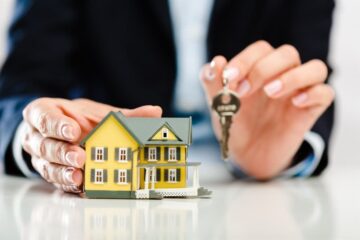 Eigenbedarfskündigung eines Wohnungskäufers – Fortbestand von Kündigungseinschränkungen