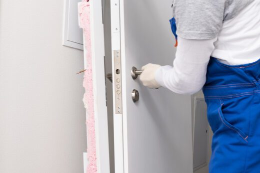 WEG - Erneuerung Wohnungseingangstür bei Zerstörung durch Mieter