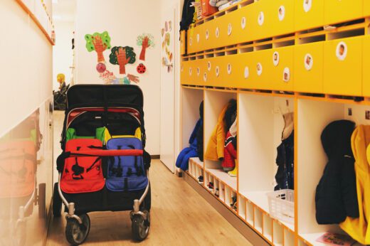 Fristlose Mietvertragskündigung - Abstellen Kinderwagen in Hausflur