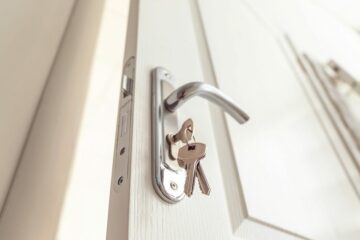 Schlüsseldienst – Kostenerstattung bei nicht zu öffnendem Türschloss Wohnungseingang