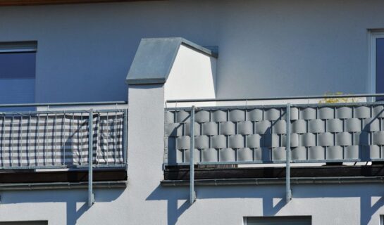 WEG – Beseitigung eines Sichtschutzelementes zwischen 2 Balkonabschnitten